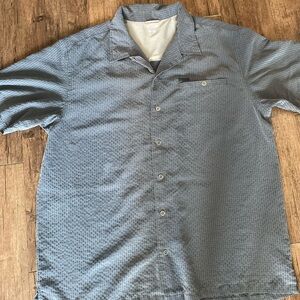 Columbia gray Short Sleeve Button-Up Shirt